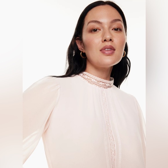 Aritzia Wilfred white butterfly blouse - Picture 4 of 11